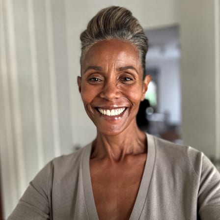 Portrait d'une habitante du quartier Sainte-Anne ayant comparé ses devis de diagnostic à Reims